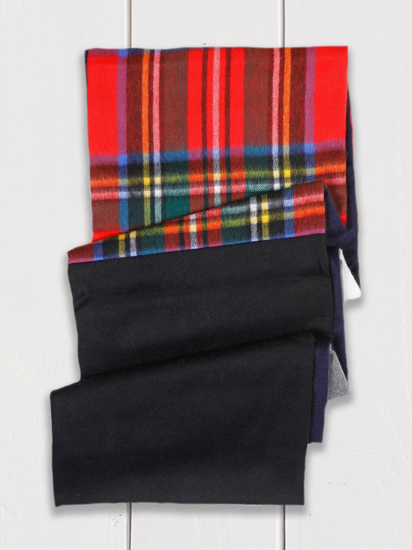 hollington Accessoires*écharpe begg & co en lambswool et angora ‘royal stewart’