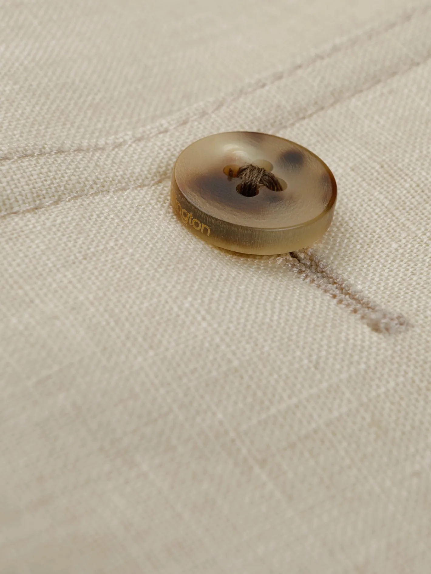 veste_tyrol_ajuste_en_toile_pur_lin_cru_trs_lgre_3.webp hollington Vestes & Manteaux*veste tyrol ajustée en toile pur lin écru très légère